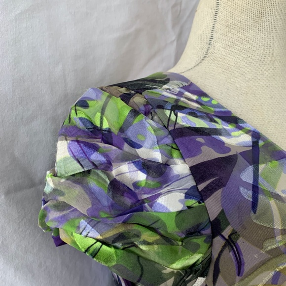 NWT 100% Silk dress with Crystal Rhinestone Appliqués - Picture 4 of 9